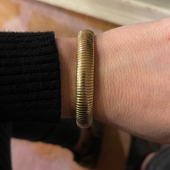 Vintage Gold Bracelet - Picture 3 of 8